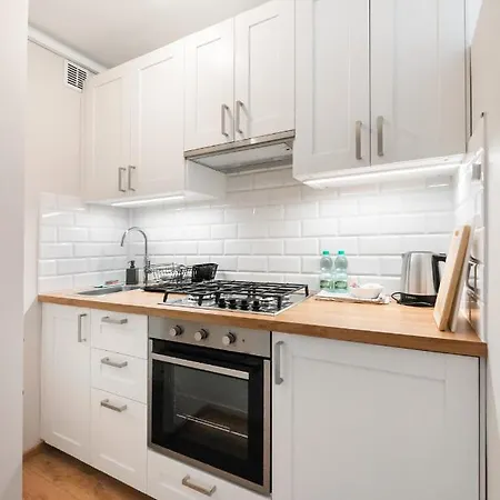 Ochota Standard Apartment Warsaw